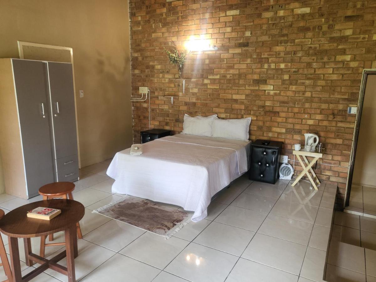 Albatrossways Lodge Sandton Eksteriør billede